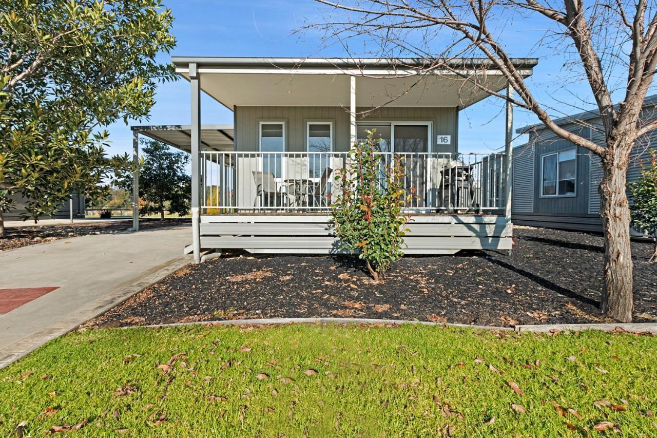 Discovery Parks - Moama Waters Exterior photo